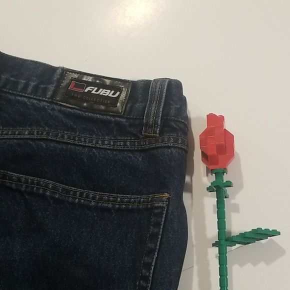 Fubu the Collection Cargo Shorts - Picture 5 of 7